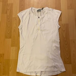 Athleta Pacifica white cap sleeve tee Swim M